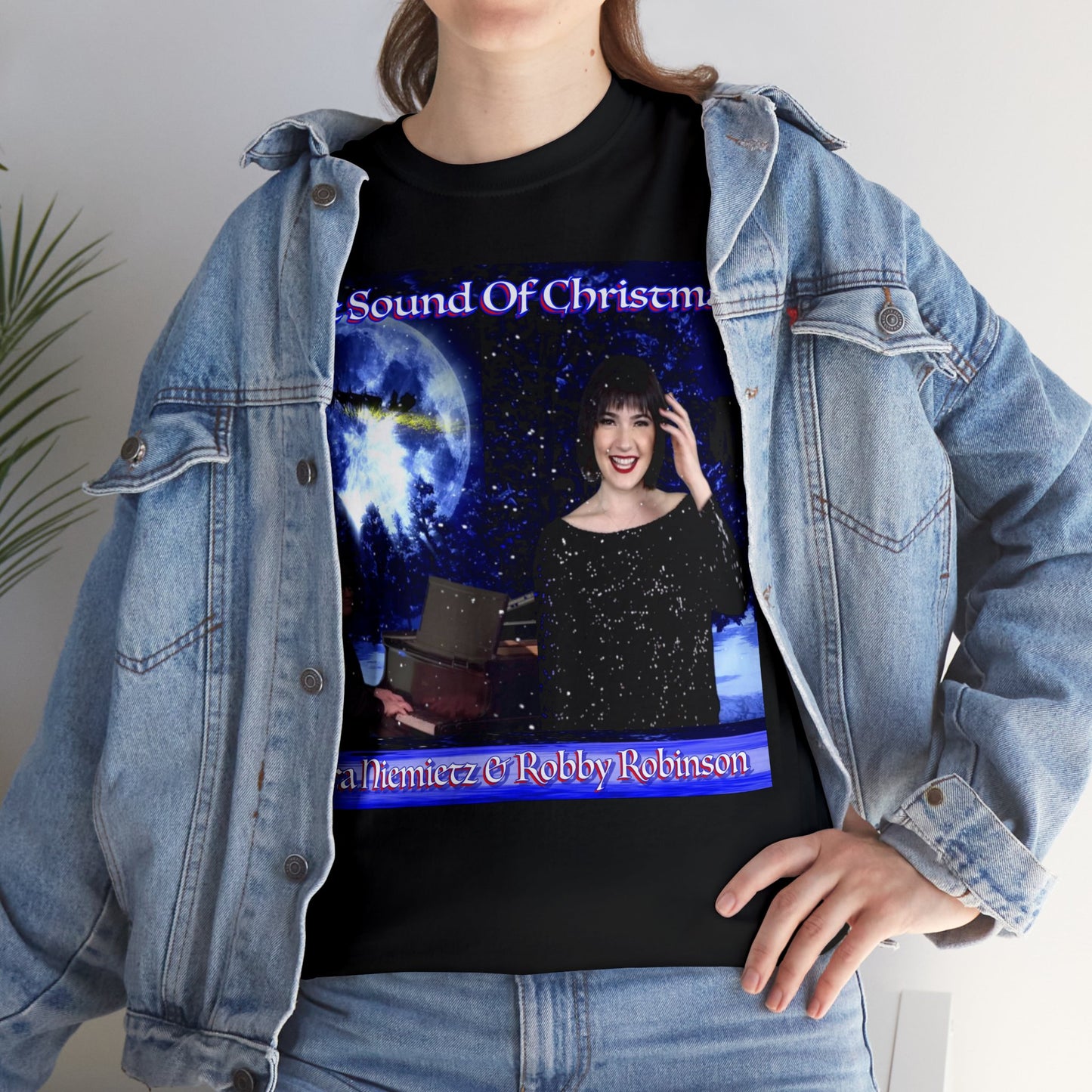 THE SOUND OF CHRISTMAS Unisex Heavy Cotton Tee