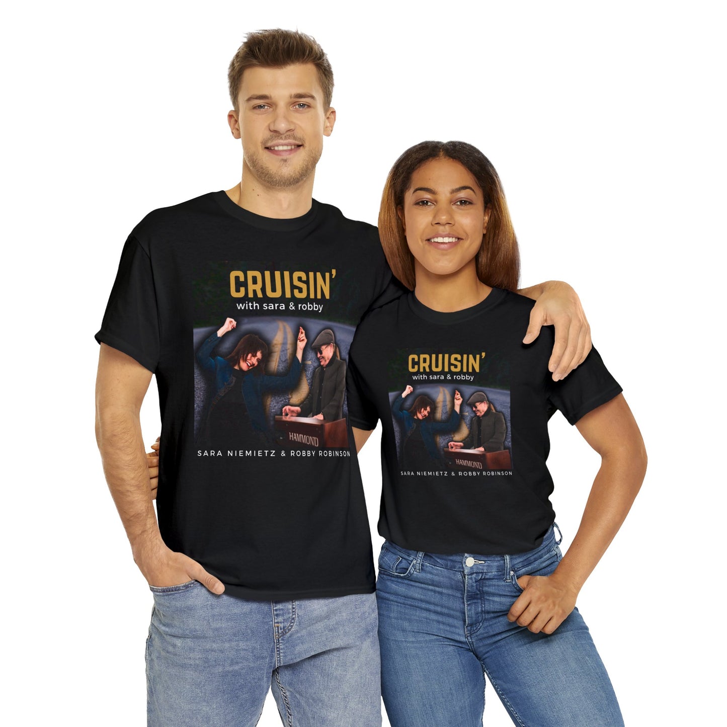 CRUISIN' WITH SARA AND ROBBY Unisex Heavy Cotton Tee