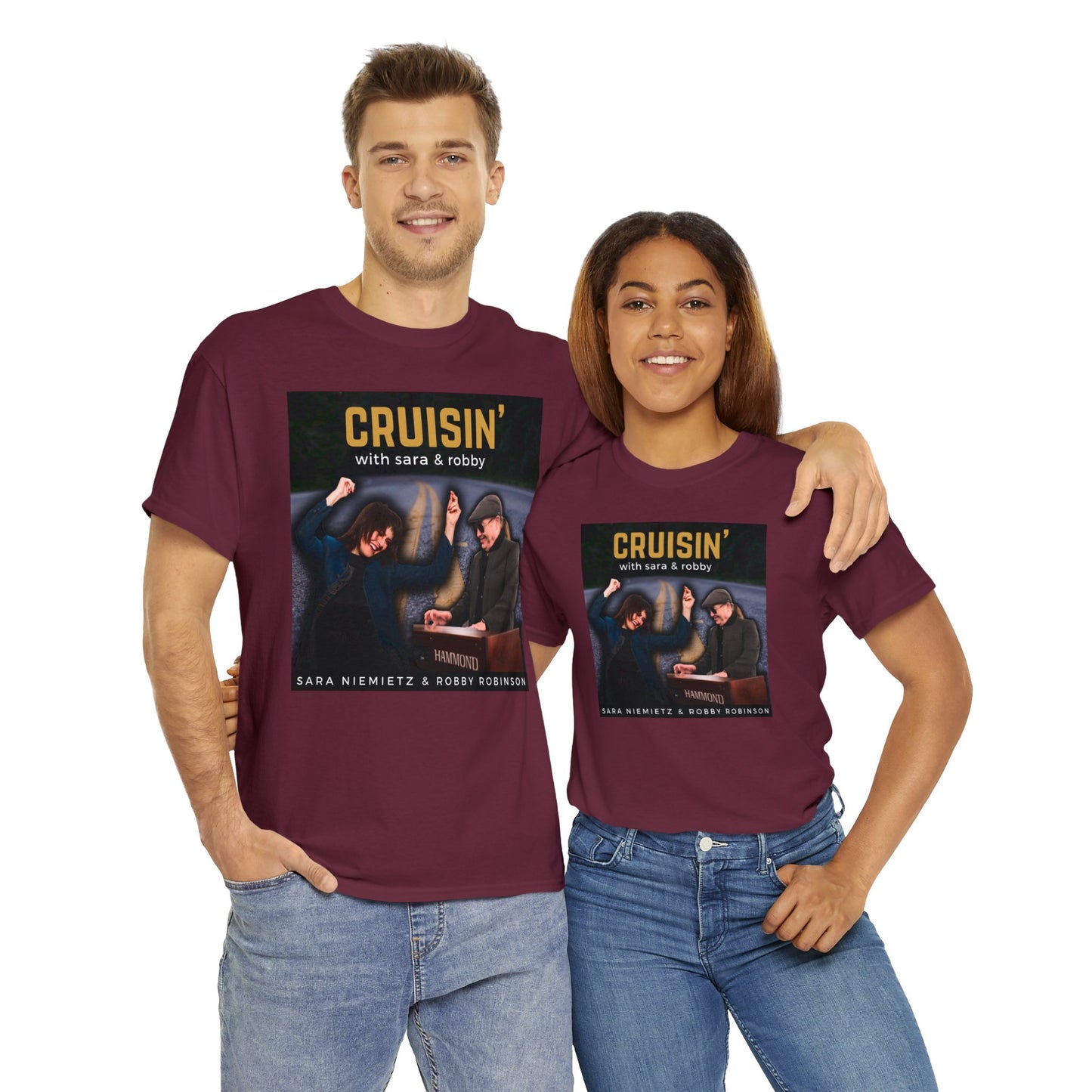 CRUISIN' WITH SARA AND ROBBY Unisex Heavy Cotton Tee